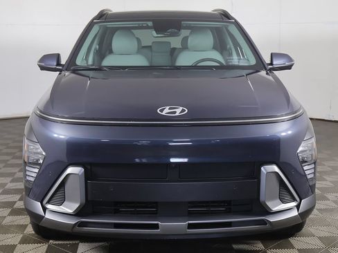 Used 2025 Hyundai Kona Limited AWD/4WD image 12
