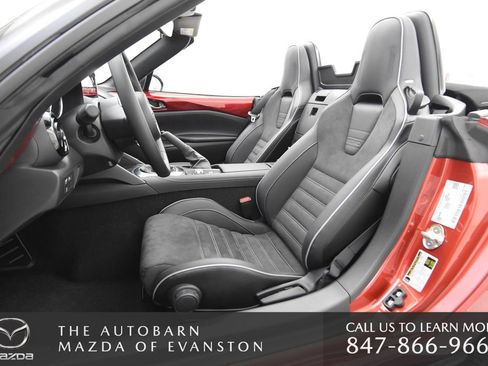 New 2025 MAZDA MX-5 Miata Club w/ Brembo/BBS Recaro Package image 23