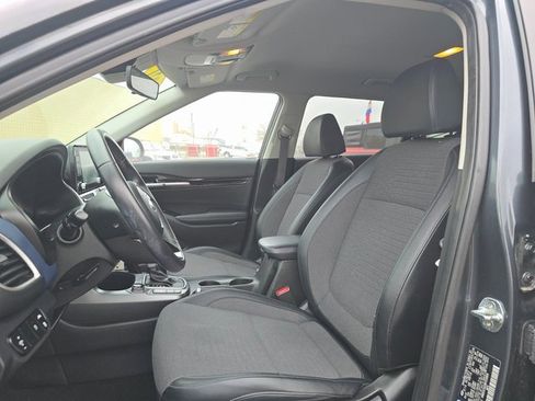 Used 2021 Kia Seltos S image 12