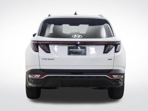 Used 2023 Hyundai Tucson SEL w/ Convenience Package AWD/4WD image 4