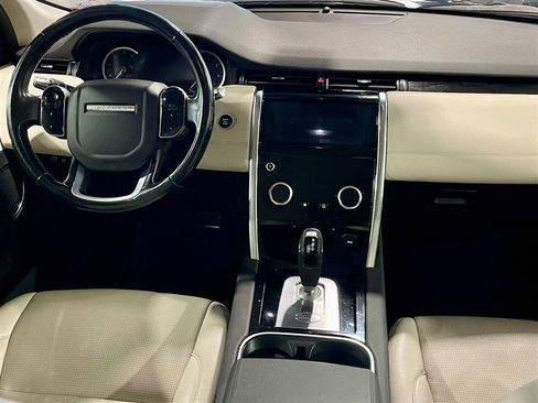 Used 2020 Land Rover Discovery Sport S image 16