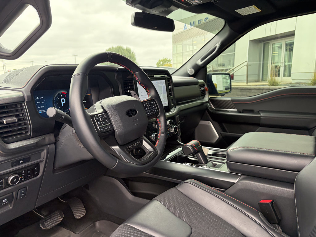 Used 2025 Ford F150 Raptor AWD/4WD image 9