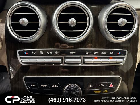 Used 2019 Mercedes-Benz C 300 Sedan image 38