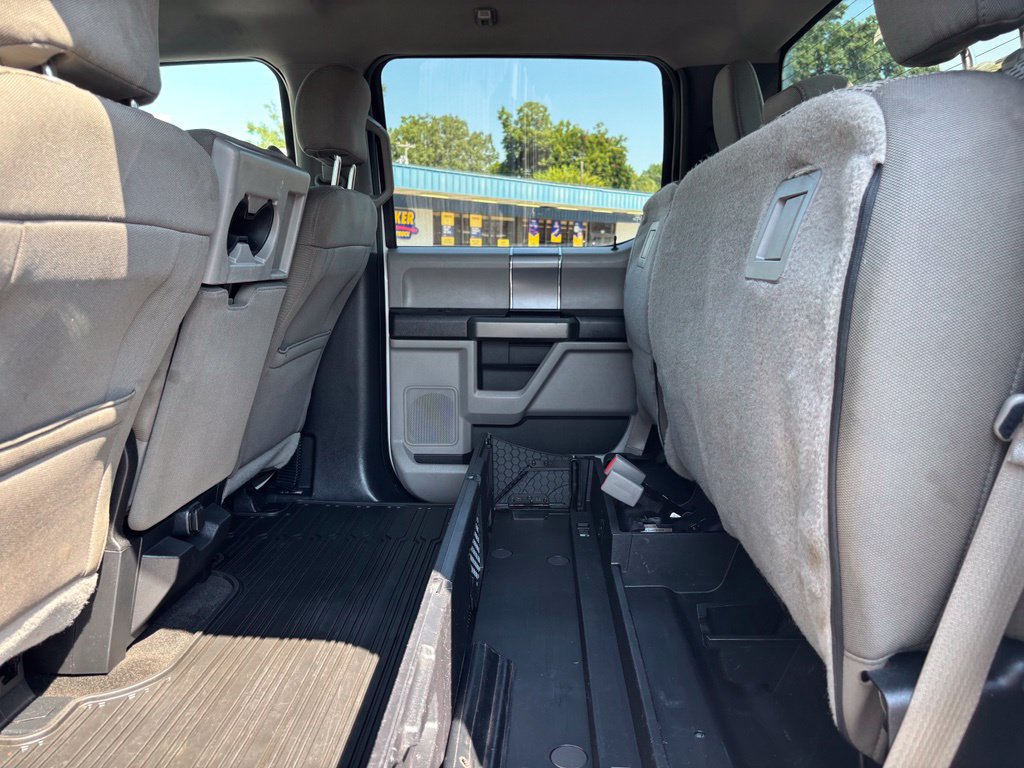Used 2017 Ford F250 XLT w/ XLT Premium Package AWD/4WD image 25