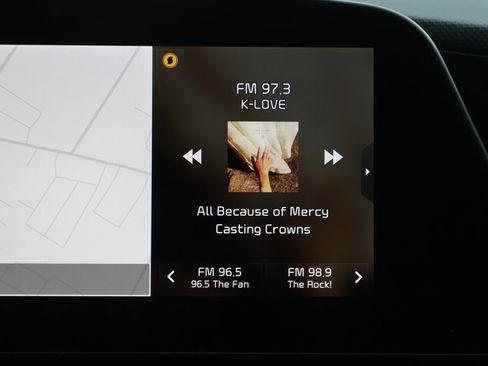 Used 2023 Kia Niro EX Touring image 26