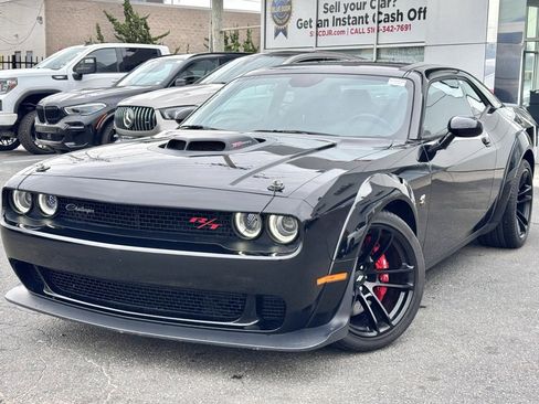 Used 2022 Dodge Challenger R/T Scat Pack image 3