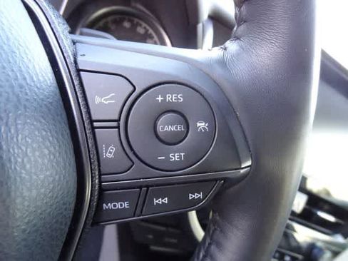 Used 2024 Toyota Camry SE w/ Cold Weather Package FWD image 12