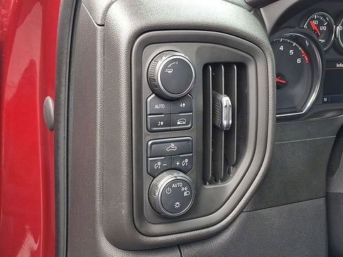 Used 2021 Chevrolet Silverado 1500 Custom w/ Safety Confidence Package AWD/4WD image 23