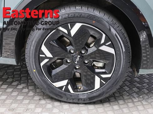 Used 2023 Kia Niro Wind w/ Wind Preserve Package FWD image 30