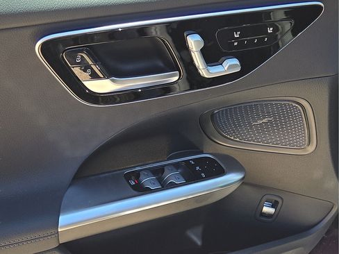 New 2026 Mercedes-Benz C 300 Sedan image 17