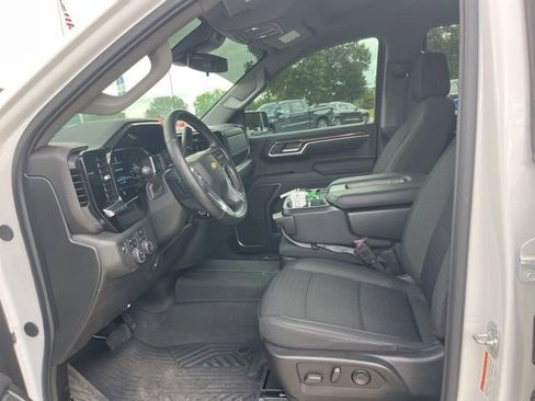 Used 2025 Chevrolet Silverado 1500 LT w/ Z71 Off-Road Package AWD/4WD image 15