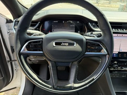 Certified 2023 Jeep Grand Cherokee Overland w/ Adv Protech Group III image 15