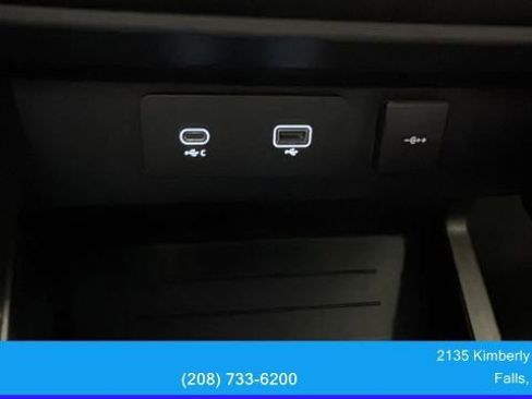 Used 2020 Land Rover Defender 110 X AWD/4WD image 32