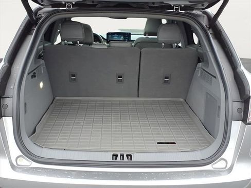 Used 2021 Lincoln Nautilus Reserve image 27