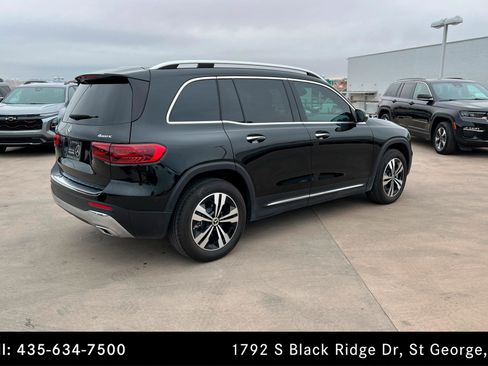 Certified 2025 Mercedes-Benz GLB 250 4MATIC image 5