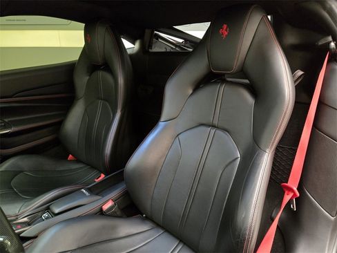 Used 2020 Ferrari F8 Tributo image 30
