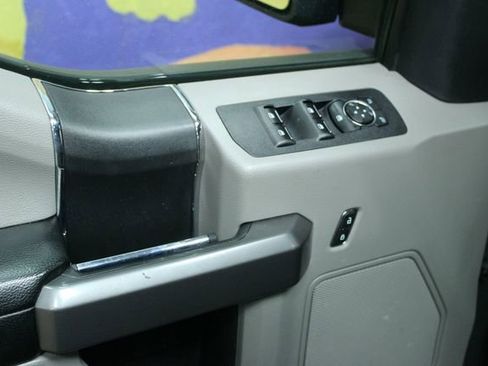 Used 2019 Ford F150 XLT w/ Equipment Group 301A Mid image 12