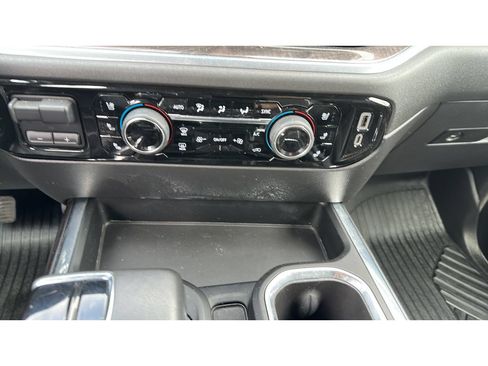 Used 2022 Chevrolet Silverado 1500 LTZ AWD/4WD image 14