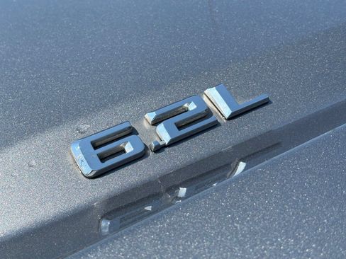 Used 2021 Chevrolet Silverado 1500 LT Trail Boss AWD/4WD image 13