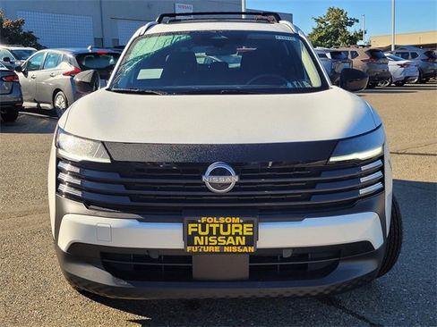 New 2026 Nissan Kicks SV w/ SV Premium Package image 3