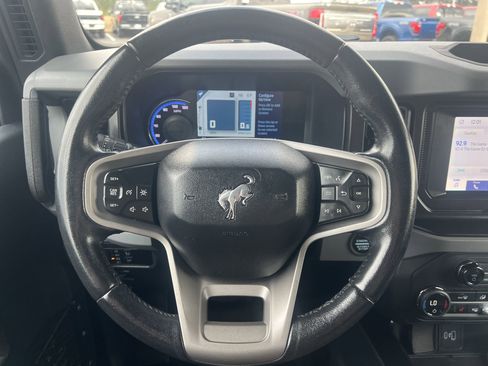 Certified 2023 Ford Bronco Black Diamond image 14