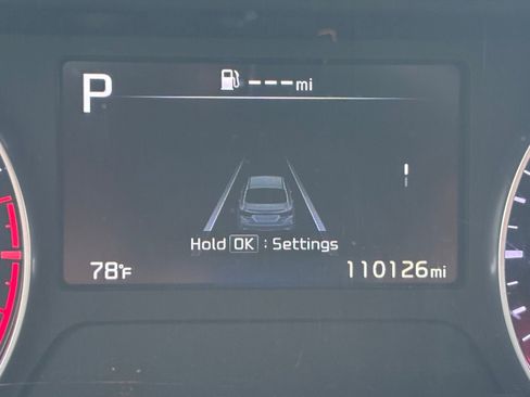 Used 2023 Kia Forte GT-Line w/ GT-Line Premium Package FWD image 7