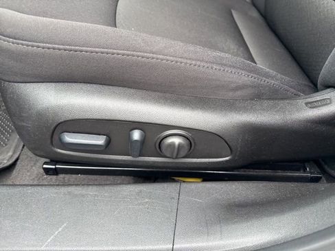 Used 2024 Chevrolet Malibu LT image 13