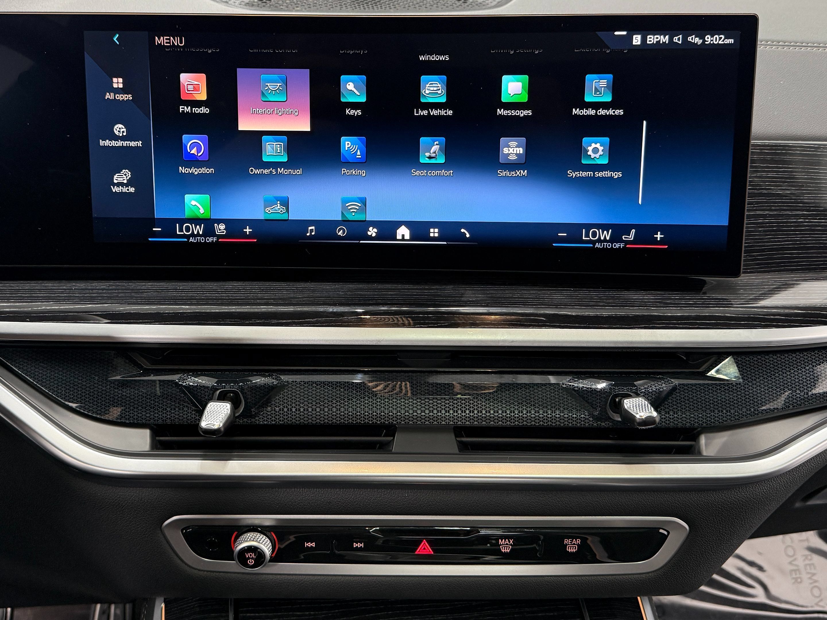 Used 2025 BMW X5 xDrive40i w/ Premium Enhanced Package AWD/4WD image 25