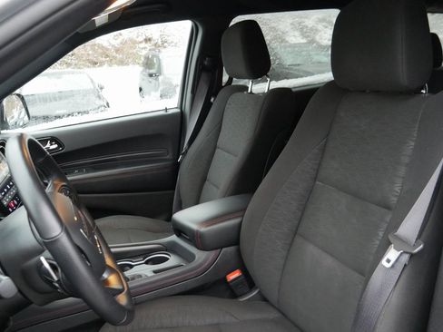 Used 2025 Dodge Durango GT image 9