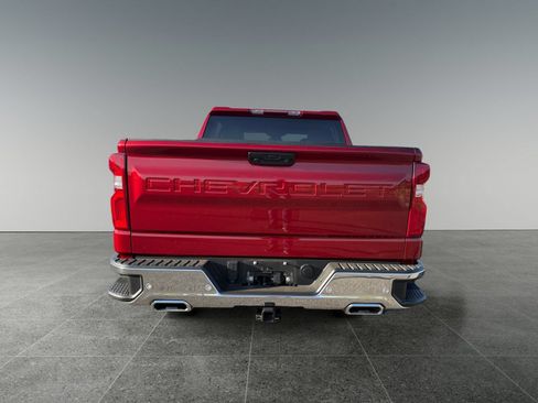 Used 2025 Chevrolet Silverado 1500 LTZ w/ Z71 Off-Road Package AWD/4WD image 5