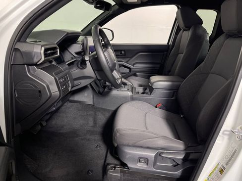 Certified 2025 Toyota Tacoma SR image 12