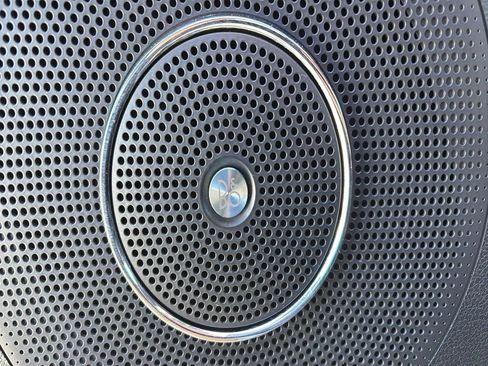 Used 2021 Ford Expedition Limited image 24