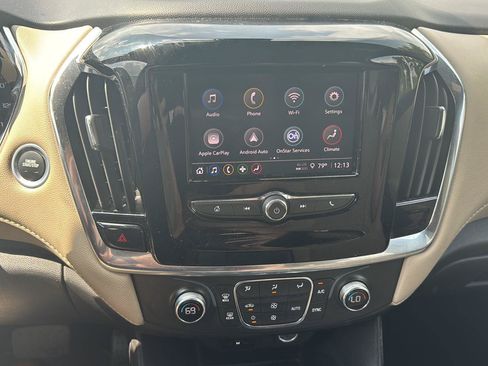 Used 2023 Chevrolet Traverse LS AWD/4WD image 12