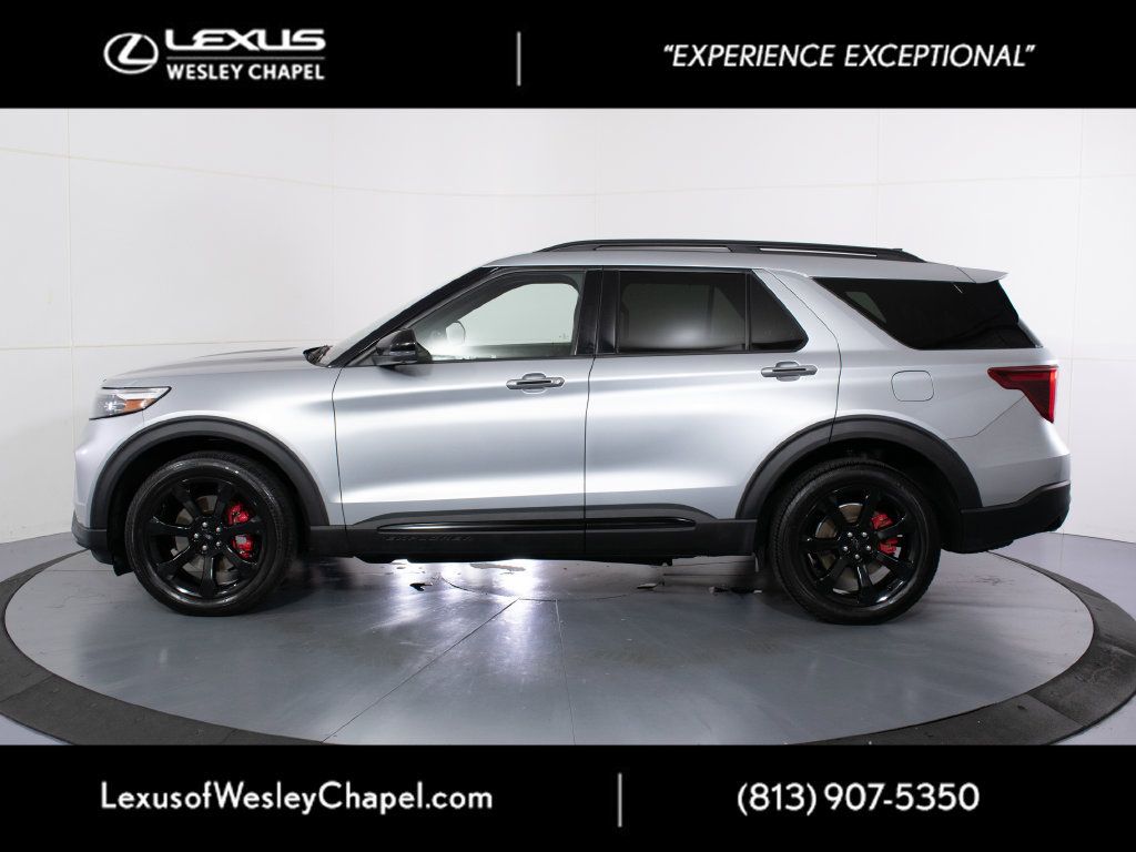Used 2023 Ford Explorer ST w/ Equipment Group 401A AWD/4WD image 8