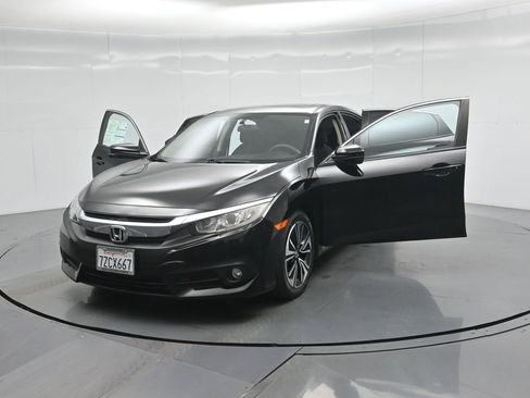 Used 2017 Honda Civic EX-T image 27