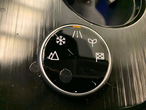 Used 2021 Nissan Rogue Platinum image 36