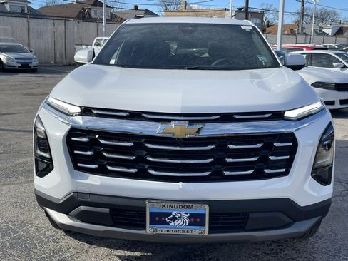 New 2025 Chevrolet Equinox LT image 25