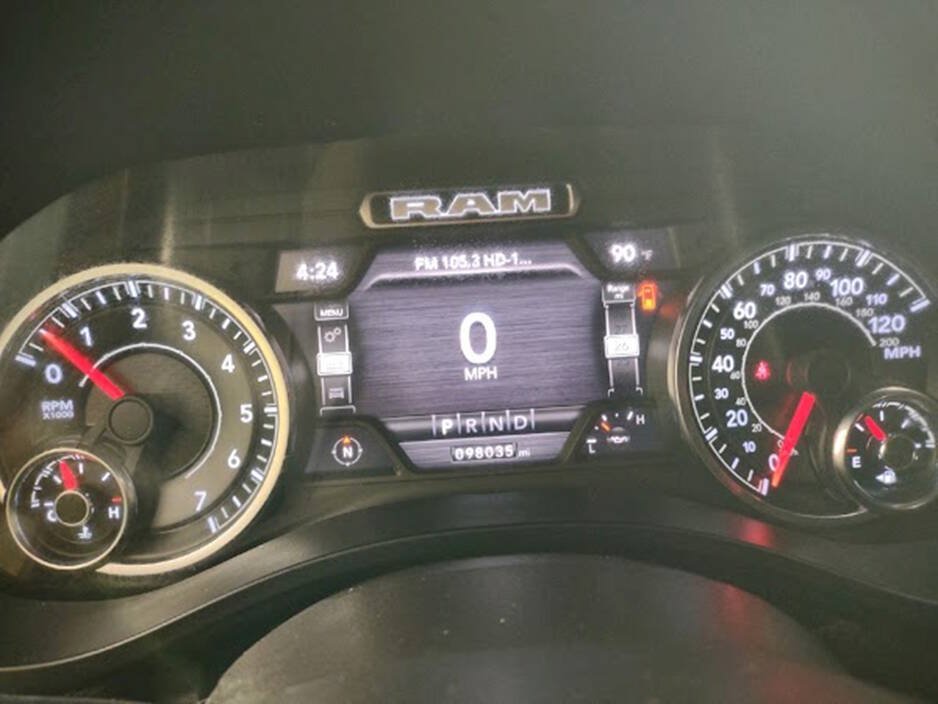 Used 2023 RAM 1500 Laramie AWD/4WD image 14