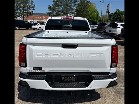 New 2025 Chevrolet Colorado LT w/ Advanced Trailering Package image 5