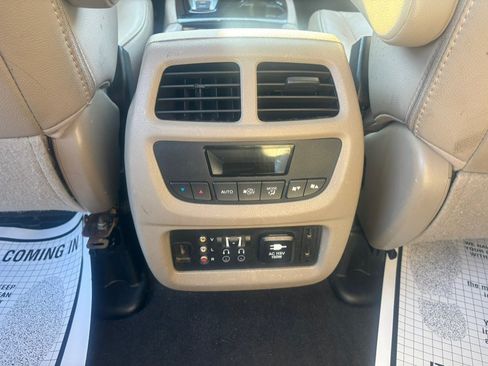 Used 2016 Honda Pilot Touring image 46