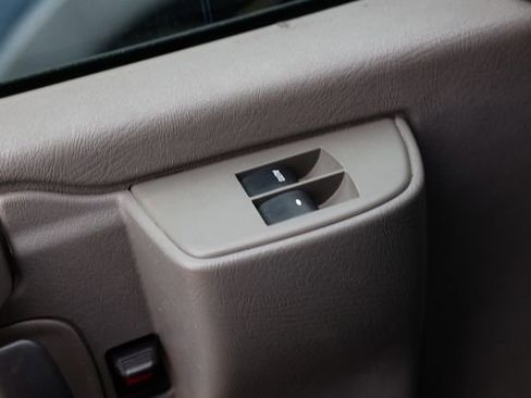 Used 2018 Chevrolet Express 3500 LT w/ LT Preferred Equipment Group image 42