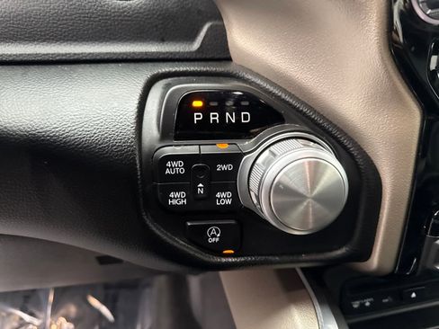 Used 2019 RAM 1500 Laramie image 24