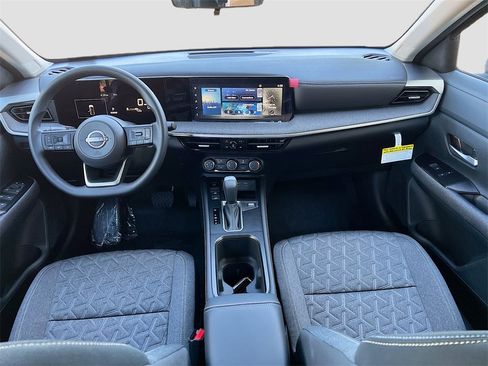 New 2025 Nissan Kicks SV image 22