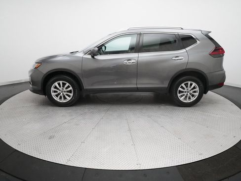 Used 2020 Nissan Rogue SV image 23
