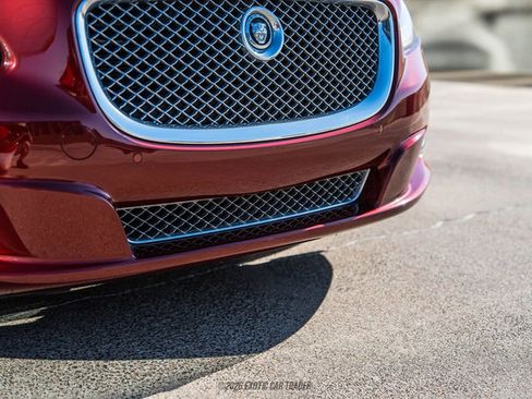 Used 2012 Jaguar XJ image 68