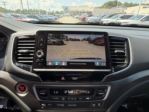 Certified 2025 Honda Ridgeline Sport+ image 25