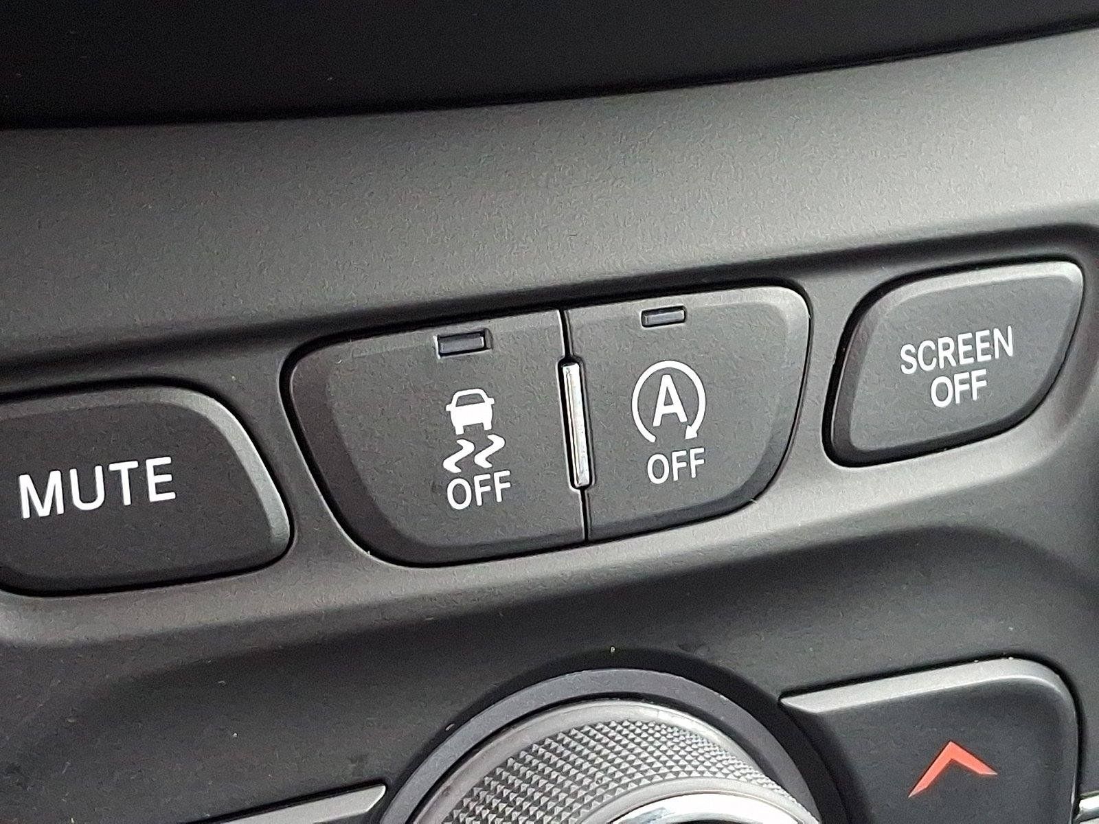 Used 2021 Jeep Cherokee Latitude Lux AWD/4WD image 28