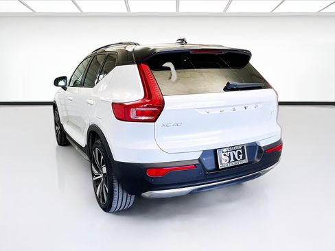 Used 2022 Volvo XC40 P8 Recharge Ultimate image 6