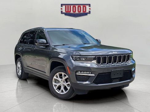 Used 2022 Jeep Grand Cherokee Limited AWD/4WD image 1