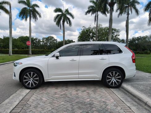 Used 2021 Volvo XC90 T5 Momentum w/ Protection Package Premier FWD image 20